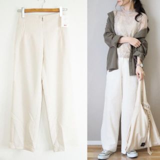 ユニクロ(UNIQLO)のUNIQLOハナタジマ未使用品hachimitupie7878様専用(カジュアルパンツ)