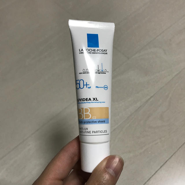 LA ROCHE-POSAY(ラロッシュポゼ)のラロシッシュポゼ BBクリーム2番 コスメ/美容のベースメイク/化粧品(BBクリーム)の商品写真