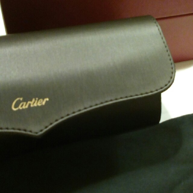 Cartier(カルティエ)のカルチェのサングラス レディースのファッション小物(サングラス/メガネ)の商品写真