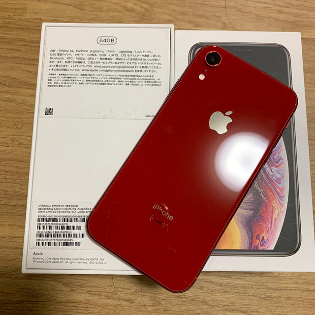 iPhone(アイフォーン)のIPHONE XR 64GB RED ドコモ/ワイモバイル スマホ/家電/カメラのスマートフォン/携帯電話(スマートフォン本体)の商品写真