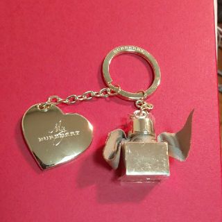 BURBERRY(キーホルダー)のフリマアイテム一覧 BURBERRY(キーホルダー)のフリマアイテム一覧