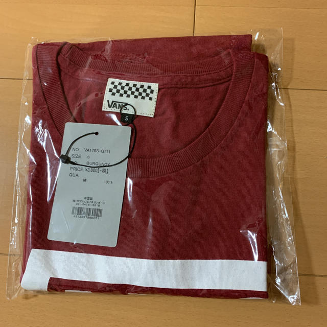 VANS(ヴァンズ)の底値 vans 赤 Tシャツ レディースのトップス(Tシャツ(半袖/袖なし))の商品写真