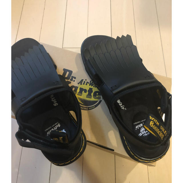 Dr.Martens(ドクターマーチン)のドクターマーチン ROSALIND サンダル レディースの靴/シューズ(サンダル)の商品写真