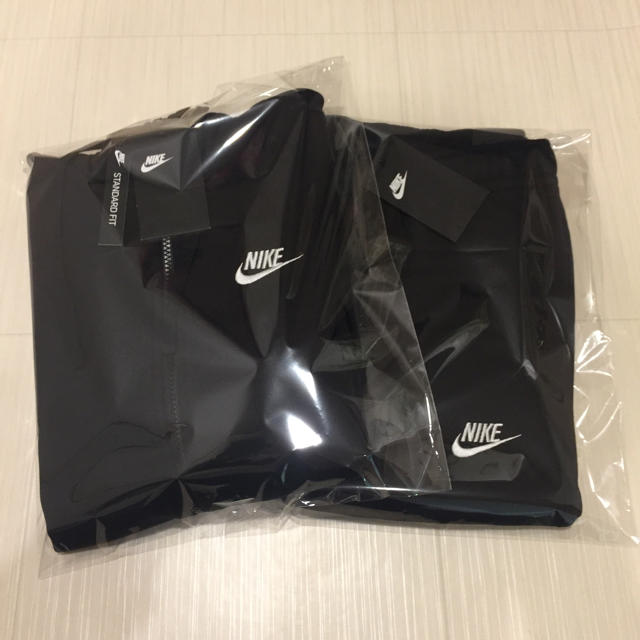 新品 NIKE セットアップ パーカー&ジョガーパンツ ブラック S 送料無料