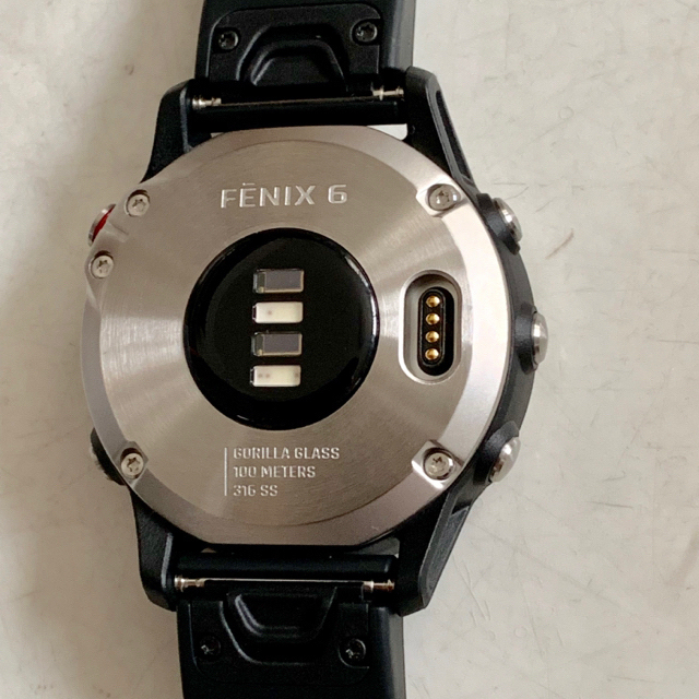 GARMIN(ガーミン)の【未使用品 】Garmin fenix 6 silver  メンズの時計(腕時計(デジタル))の商品写真