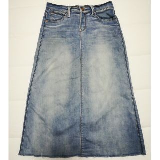 マザー(mother)のマザー デニム ロング スカート STAIGHT A SKIRT WASH(ロングスカート)