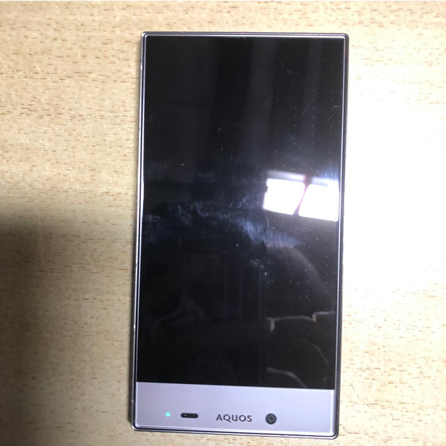 AQUOS(アクオス)の403sh 中古 スマホ/家電/カメラのスマートフォン/携帯電話(スマートフォン本体)の商品写真