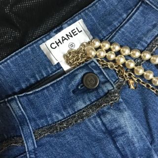 シャネル(CHANEL)のCHANEL シャネル サイドツイード　パンツ★ストレッチデニムパンツ★(デニム/ジーンズ)