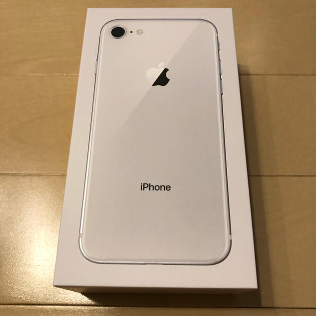 iPhone 8   64GB