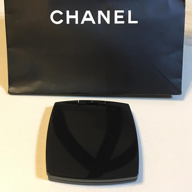 CHANEL(シャネル)のCHANEL ダブルMiller レディースのファッション小物(ミラー)の商品写真