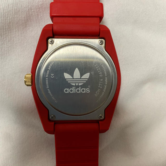 adidas(アディダス)のアディダス時計レッド/ゴールド レディースのファッション小物(腕時計)の商品写真