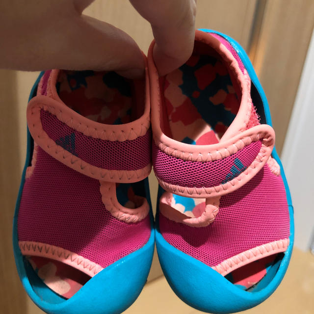 adidas(アディダス)のアディダス ベビー シューズ プール 川 海 キッズ/ベビー/マタニティのベビー靴/シューズ(~14cm)(その他)の商品写真