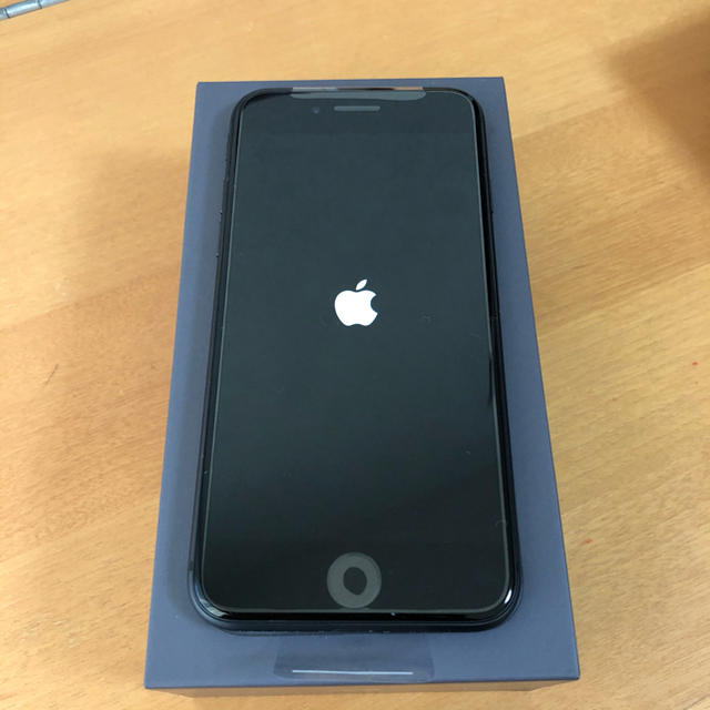 iPhone - 新品 格安！iPhone8 SpaceGray Softbankの通販 by suuu's shop｜アイフォーンならラクマ