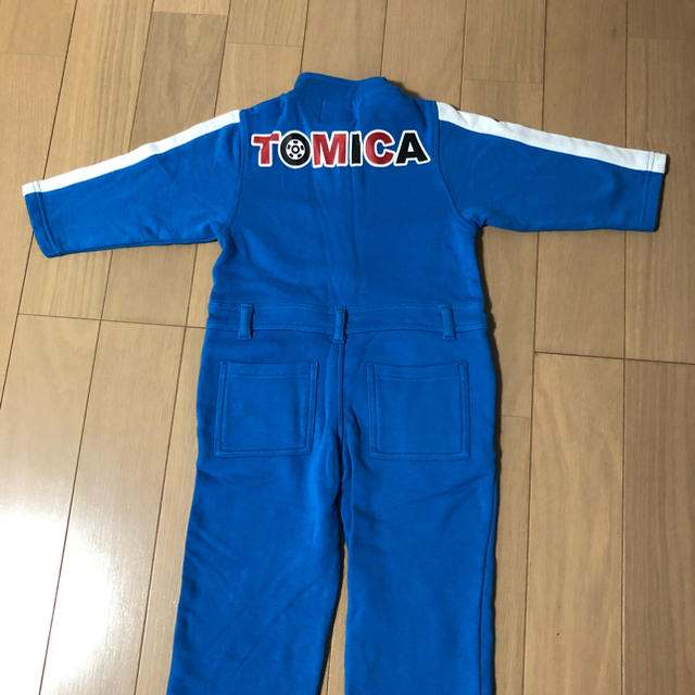 Takara Tomy(タカラトミー)のトミカ　つなぎ　ピットクルー　ボーイズ キッズ/ベビー/マタニティのキッズ服男の子用(90cm~)(その他)の商品写真