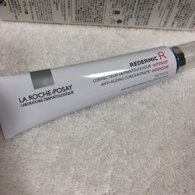 LA ROCHE-POSAY(ラロッシュポゼ)の【新品未使用】ラ ロッシュ ポゼ レダミックR エッセンス コスメ/美容のスキンケア/基礎化粧品(美容液)の商品写真