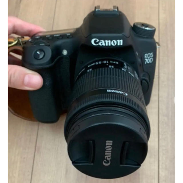 Canon EOS 70D レンズキット デジタル一眼レフ Canon EOS 70D レンズキット デジタル一眼レフ