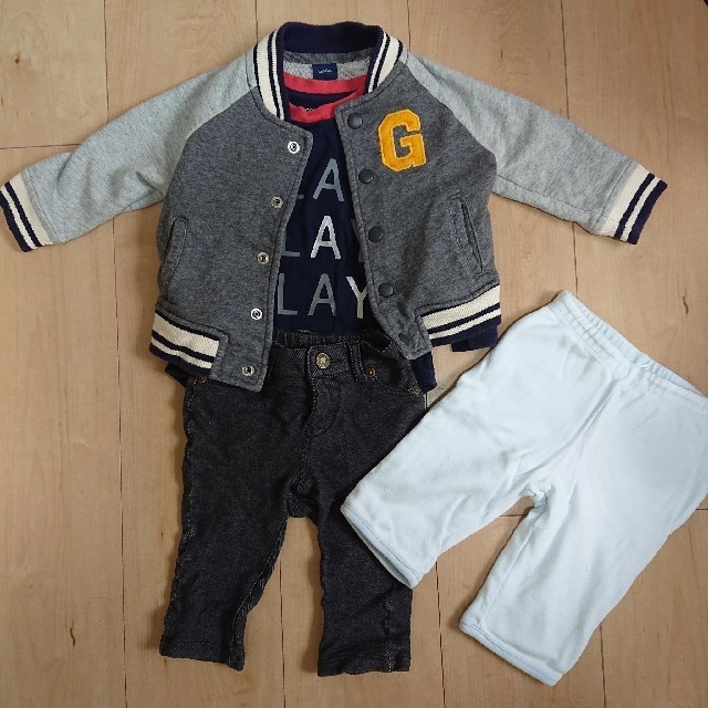 babyGAP(ベビーギャップ)のbabyGAP まとめ売り 70 キッズ/ベビー/マタニティのベビー服(~85cm)(ロンパース)の商品写真