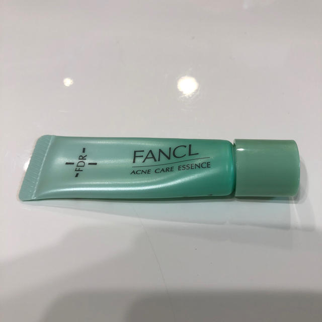 FANCL(ファンケル)のファンケル アクネケアエッセンスa コスメ/美容のスキンケア/基礎化粧品(美容液)の商品写真