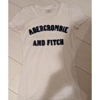 アバクロンビーアンドフィッチ(Abercrombie&Fitch)のアバクロの白いTシャツ(Tシャツ(半袖/袖なし))