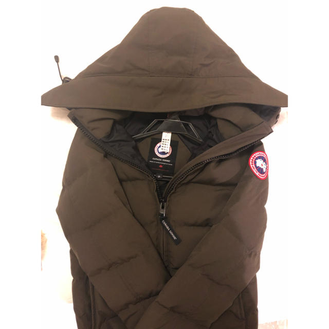 CANADA GOOSE(カナダグース)のCANADA GOOSE BELLEVILLE カナダグース レディースのジャケット/アウター(ダウンジャケット)の商品写真