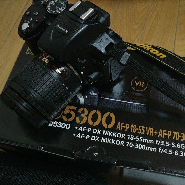 Nikon ニコン D5300 AF-P 18-55レンズキット 付属品有 - デジタル一眼