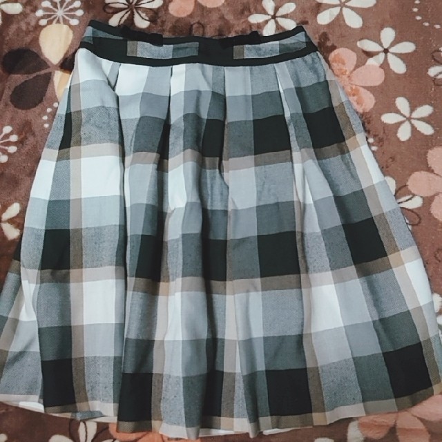 LODISPOTTO(ロディスポット)のりりり様専用 レディースのスカート(ひざ丈スカート)の商品写真