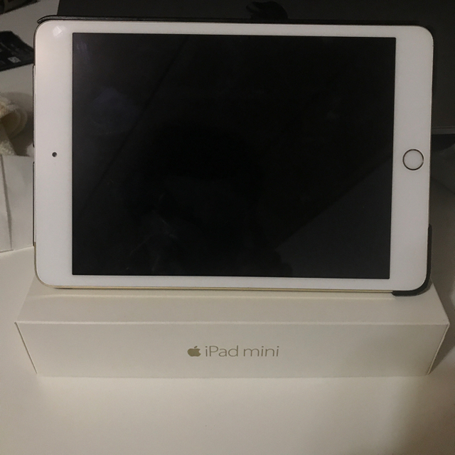 iPad mini3 16GB au ジャンク品