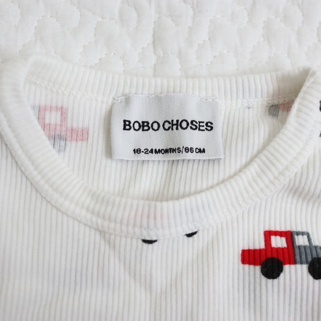 bobo chose(ボボチョース)のボボショセス　車柄ロンパース キッズ/ベビー/マタニティのキッズ服男の子用(90cm~)(下着)の商品写真