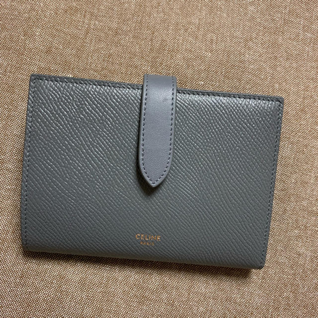 セリーヌ CELINE ミディアムストラップウォレット 財布