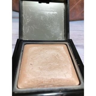 ローラメルシエ(laura mercier)のローラメルシエ キャンドルグロウ パウダー1(フェイスパウダー)