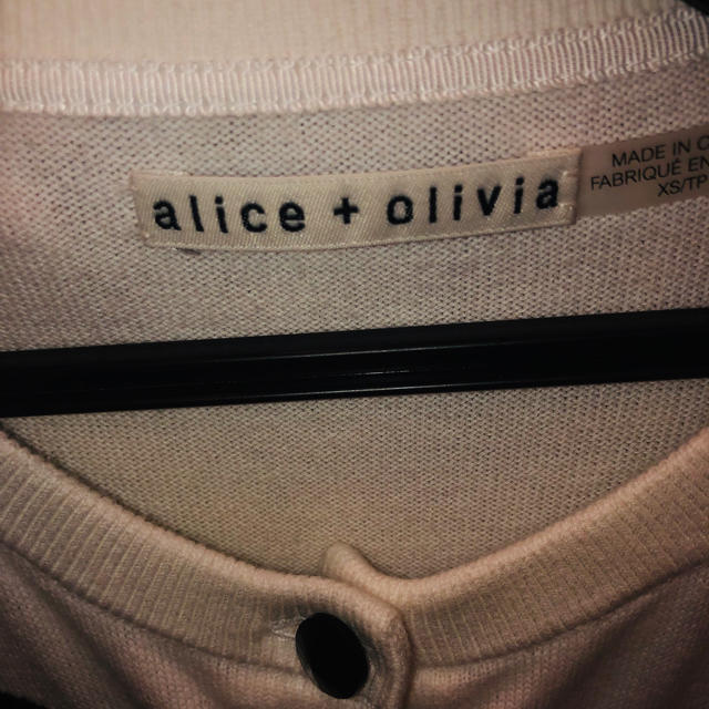 Alice+Olivia(アリスアンドオリビア)のアリスのカーディガン レディースのトップス(カーディガン)の商品写真