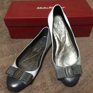 サルヴァトーレフェラガモ(Salvatore Ferragamo)のフェラガモ ぺたんこパンプス(ハイヒール/パンプス)