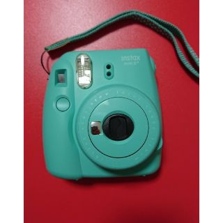 FUJIFILM チェキ instax mini8＋【値下げ】(フィルムカメラ)