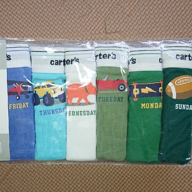 carter's(カーターズ)のカーターズ 男の子パンツ 7枚セット キッズ/ベビー/マタニティのキッズ服男の子用(90cm~)(下着)の商品写真