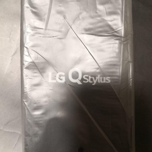 おまけ　新品未開封 LG Q Stylus LM-Q710XM モロッカンブルー