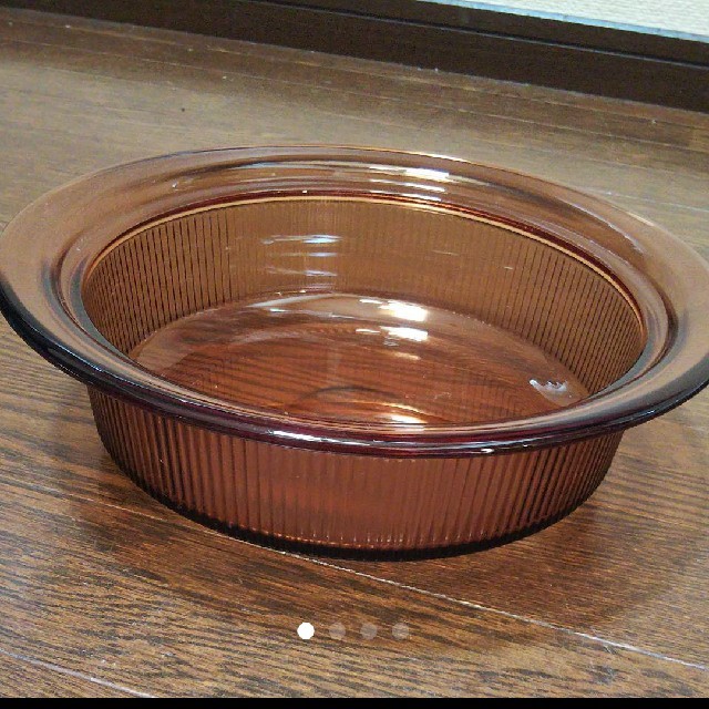 Pyrex(パイレックス)の希少！VISION ビジョン耐熱クランベリー鍋フランス製
コーニング社 インテリア/住まい/日用品のキッチン/食器(鍋/フライパン)の商品写真