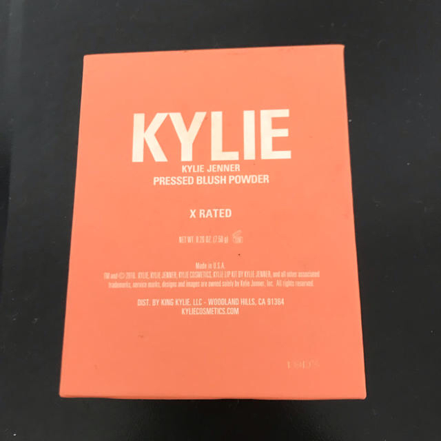 Kylie Cosmetics(カイリーコスメティックス)のcoco様専用ページ コスメ/美容のベースメイク/化粧品(チーク)の商品写真