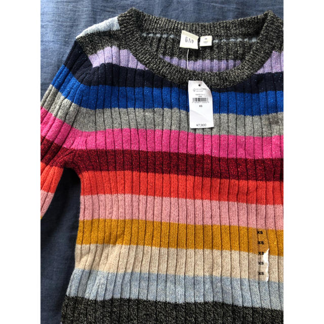 GAP(ギャップ)の新品 GAP ホリデー マルチカラー マルチボーダー リブニット  XSサイズ レディースのトップス(ニット/セーター)の商品写真