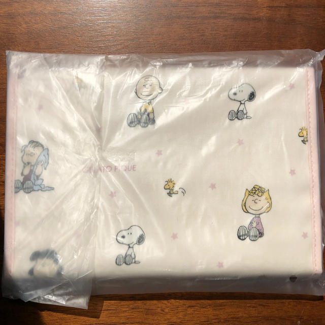 gelato pique(ジェラートピケ)の新品☆ 【PEANUTS】スター柄母子手帳 キッズ/ベビー/マタニティのマタニティ(母子手帳ケース)の商品写真