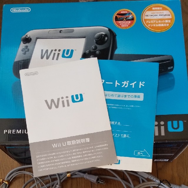 Wii U(ウィーユー)のWiiuプレミアムセット黒32GB エンタメ/ホビーのゲームソフト/ゲーム機本体(家庭用ゲーム機本体)の商品写真