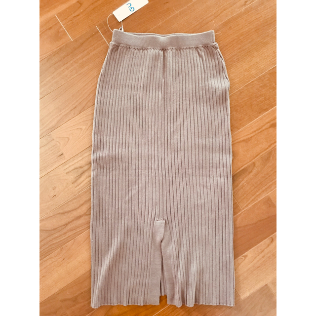 GU(ジーユー)のワイドリブニットナロースカート(セットアップ可能) レディースのスカート(ひざ丈スカート)の商品写真