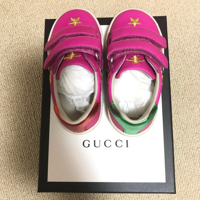 Gucci(グッチ)の売り切り！GUCCI グッチ スニーカー 新品 キッズ/ベビー/マタニティのベビー靴/シューズ(~14cm)(スニーカー)の商品写真