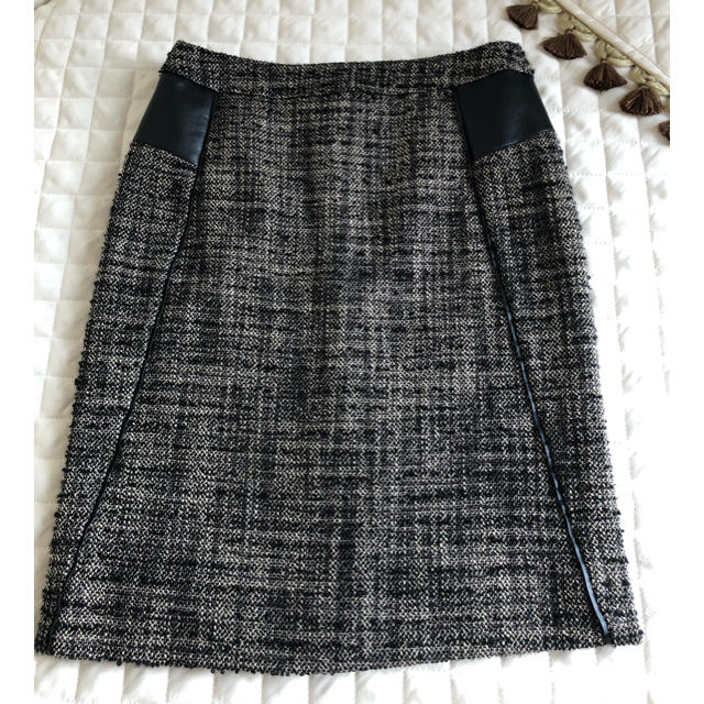 DKNY(ダナキャランニューヨーク)のダナキャラン ツイード スカート レディースのスカート(ひざ丈スカート)の商品写真