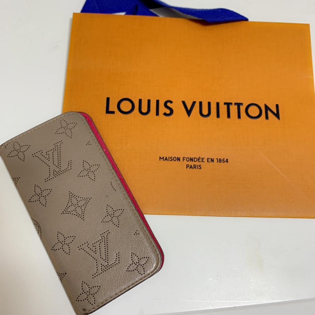 LOUIS VUITTON - LouisVuitton iPhone ケースフォリア マヒナガレ ベージュの通販