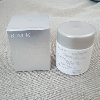 アールエムケー(RMK)のHumm@プロフ必読様専用☆RMK トランスルーセント フェイスパウダー 01 (フェイスパウダー)