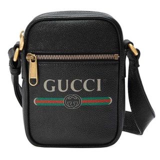 Gucci - 新品未使用!送料込み☆GUCCI☆ロゴプリントレザーショルダー