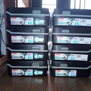 マキタ(Makita)のMakita マキタ TD171Dインパクトドライバー18v 8 台新品未使用(工具)