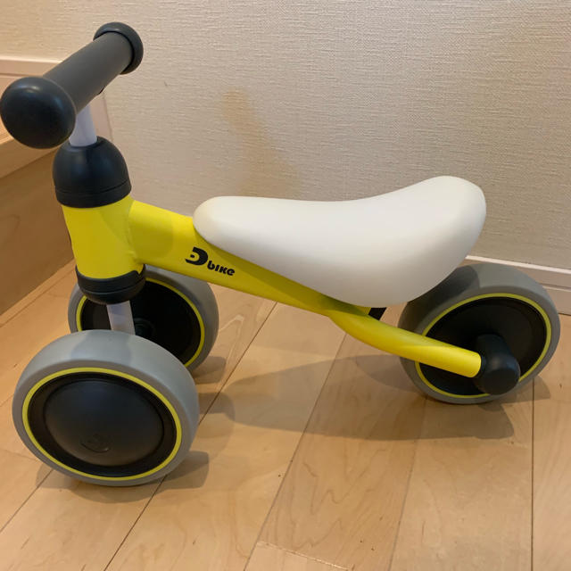 ides(アイデス)のD bike mini イエロー キッズ/ベビー/マタニティの外出/移動用品(三輪車)の商品写真