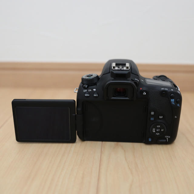 Canon EOS 9000D ボディ