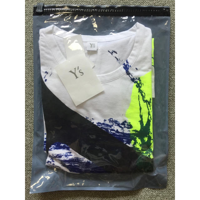 Y's(ワイズ)のワイズ 半袖Tシャツ Y’S オープン限定 イエロー ヨウジヤマモト YOHJI メンズのトップス(Tシャツ/カットソー(半袖/袖なし))の商品写真